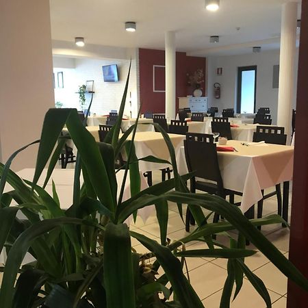 Hotel Royal San Benedetto del Tronto Exterior photo