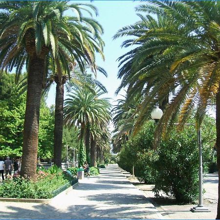 Hotel Royal San Benedetto del Tronto Exterior photo