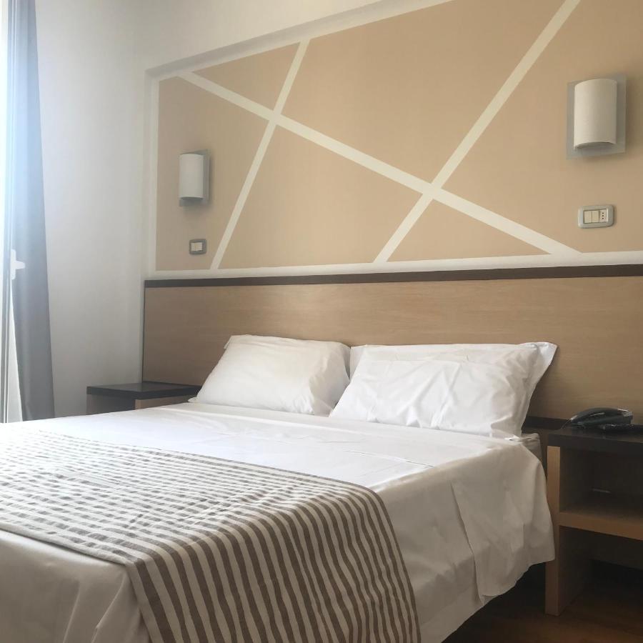 Hotel Royal San Benedetto del Tronto Exterior photo