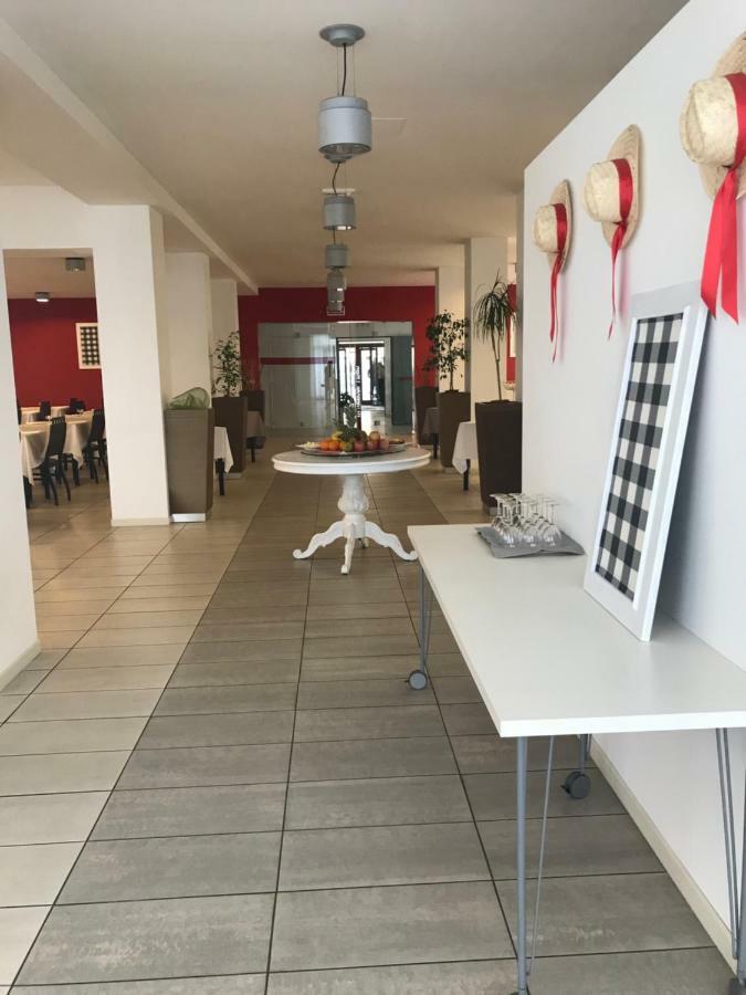 Hotel Royal San Benedetto del Tronto Exterior photo