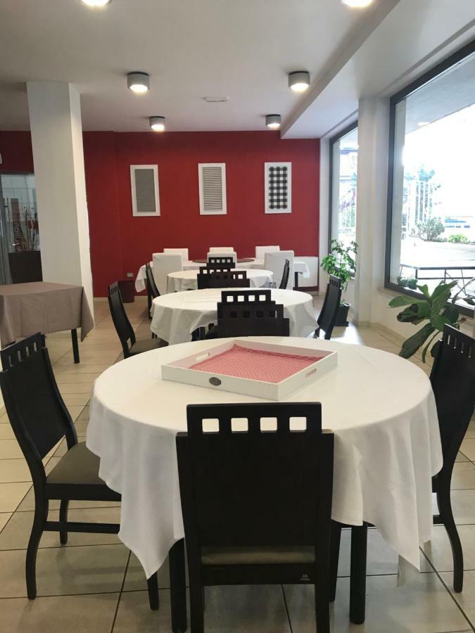 Hotel Royal San Benedetto del Tronto Exterior photo